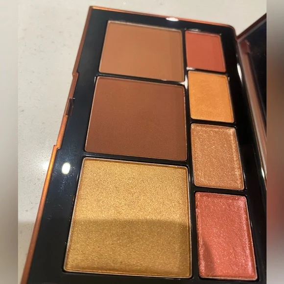 Nars laguna face Makeup Palette with Warm Tones - Picture 3 of 8